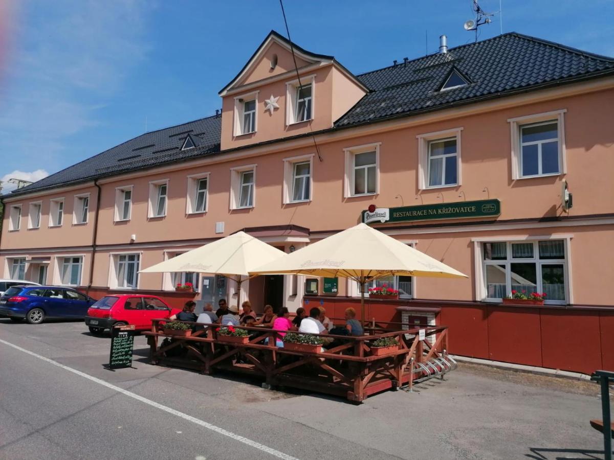 Penzion A Restaurace Na Krizovatce Polevsko Εξωτερικό φωτογραφία